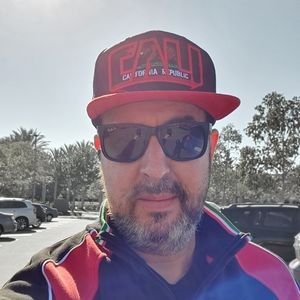 Meet your Posher, Iyad